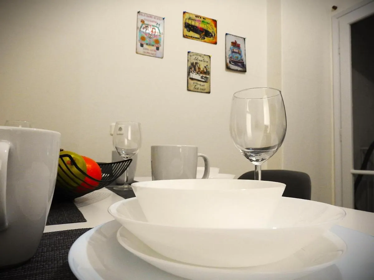 Melia Luxury Studio سالونيك 0*,